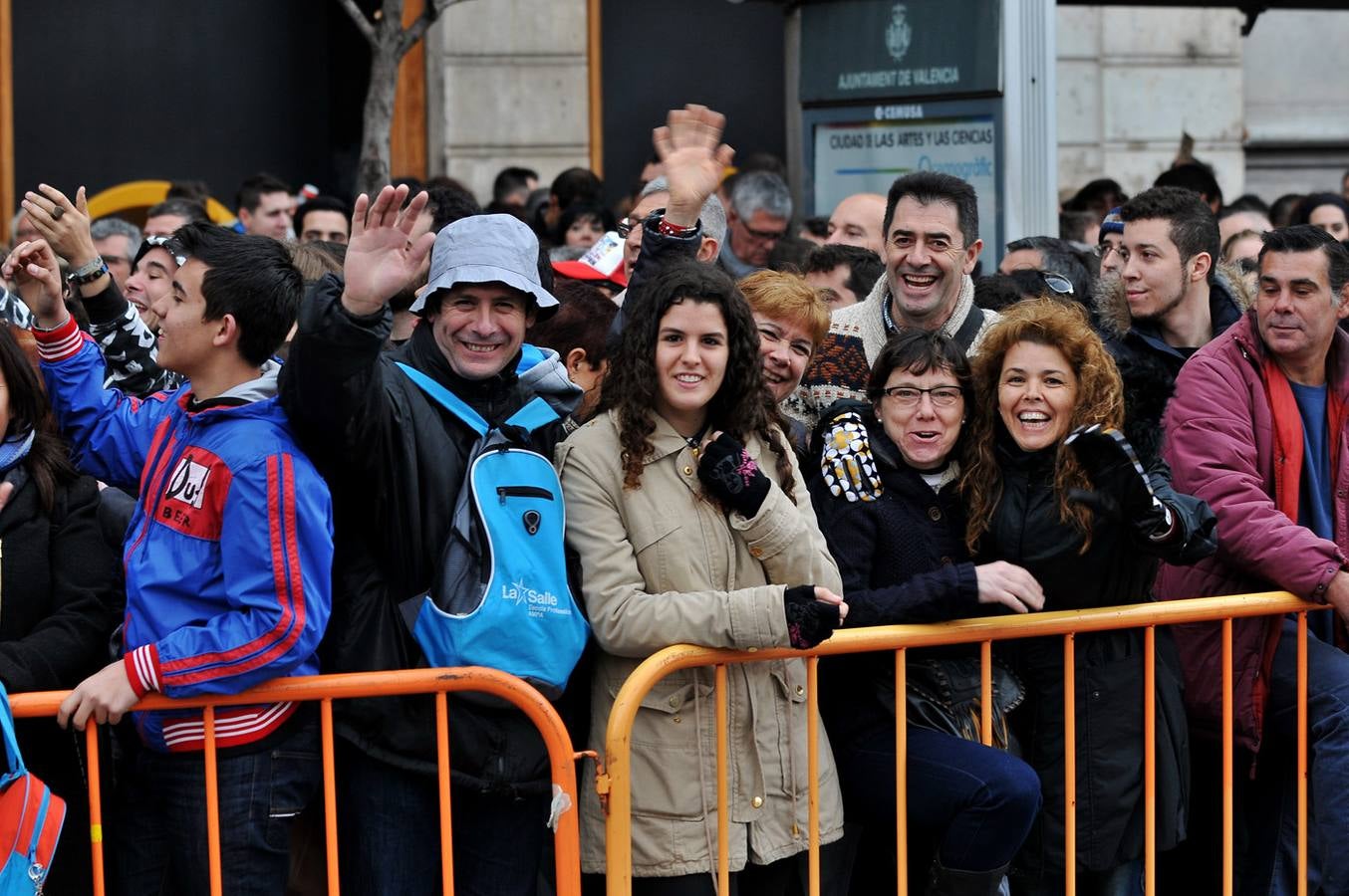 Fallas 2015: Búscate en la mascletà del 19 de marzo (II)