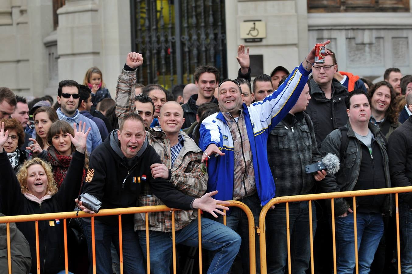 Fallas 2015: Búscate en la mascletà del 19 de marzo (II)