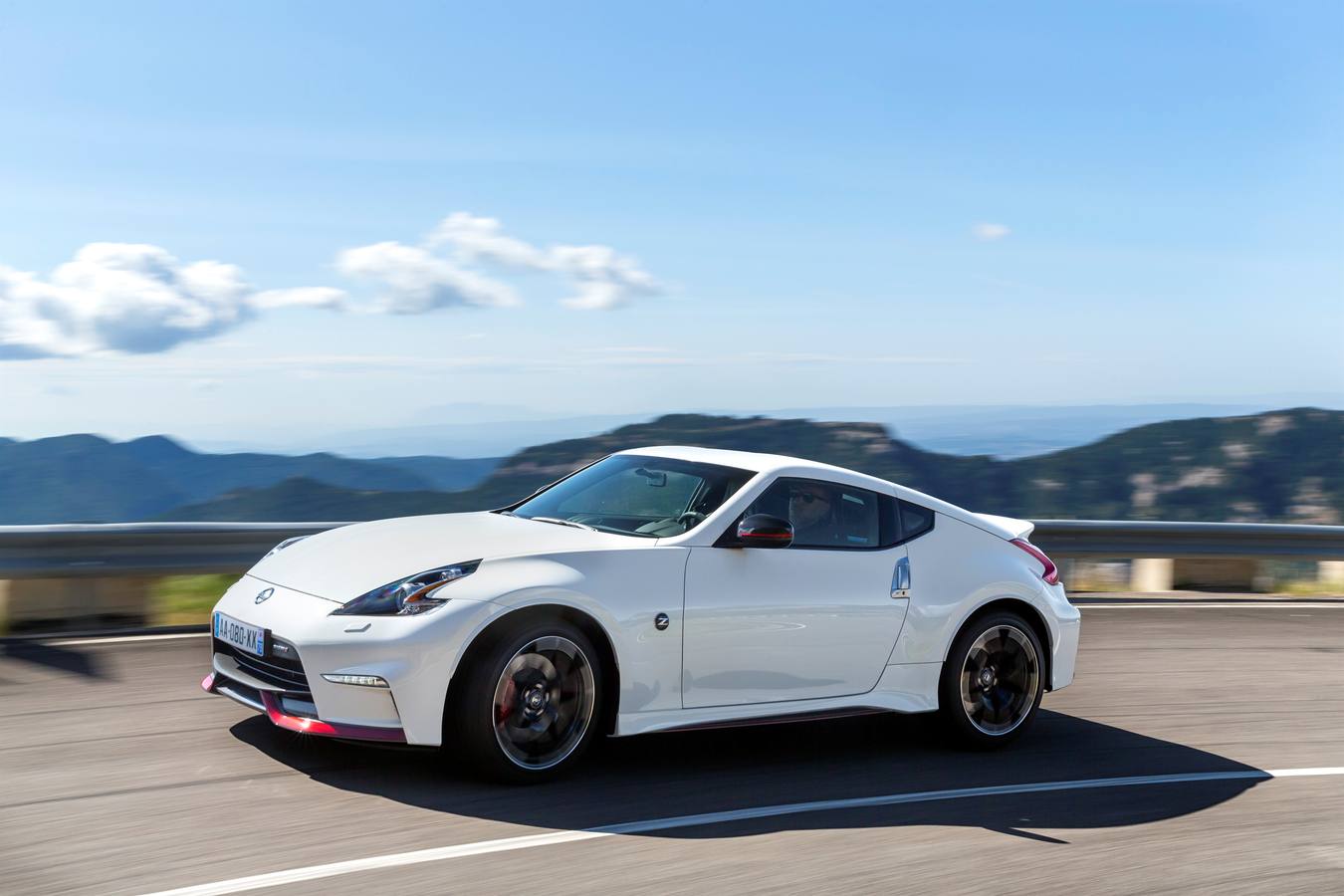 El 370Z potencia sus cualidades para convertirse uno de los deportivos más apetecibles