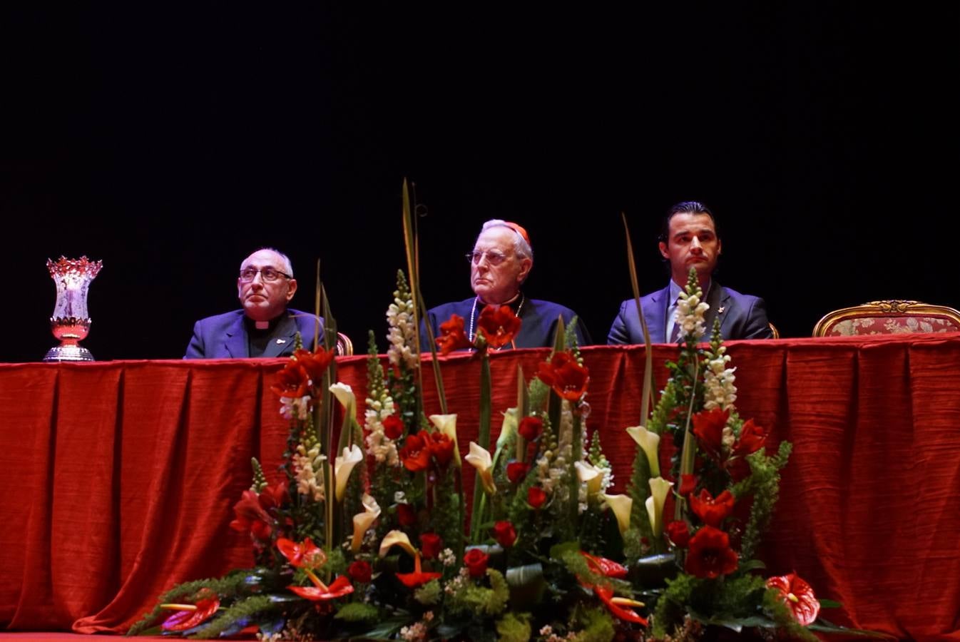 El cardenal Amigo pide afrontar el futuro desde el respeto a la tradición