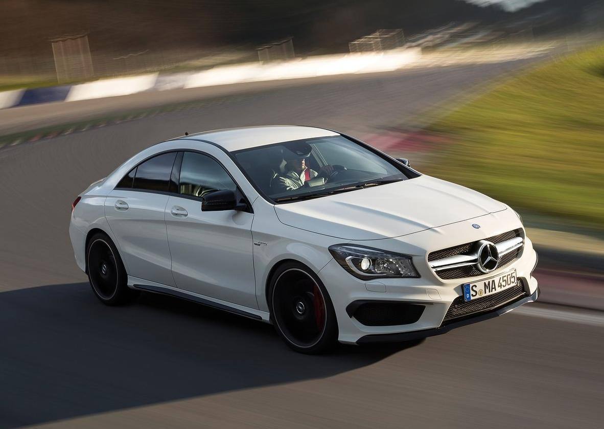 360 CV dan vida al imponente Mercedes-Benz CLA45