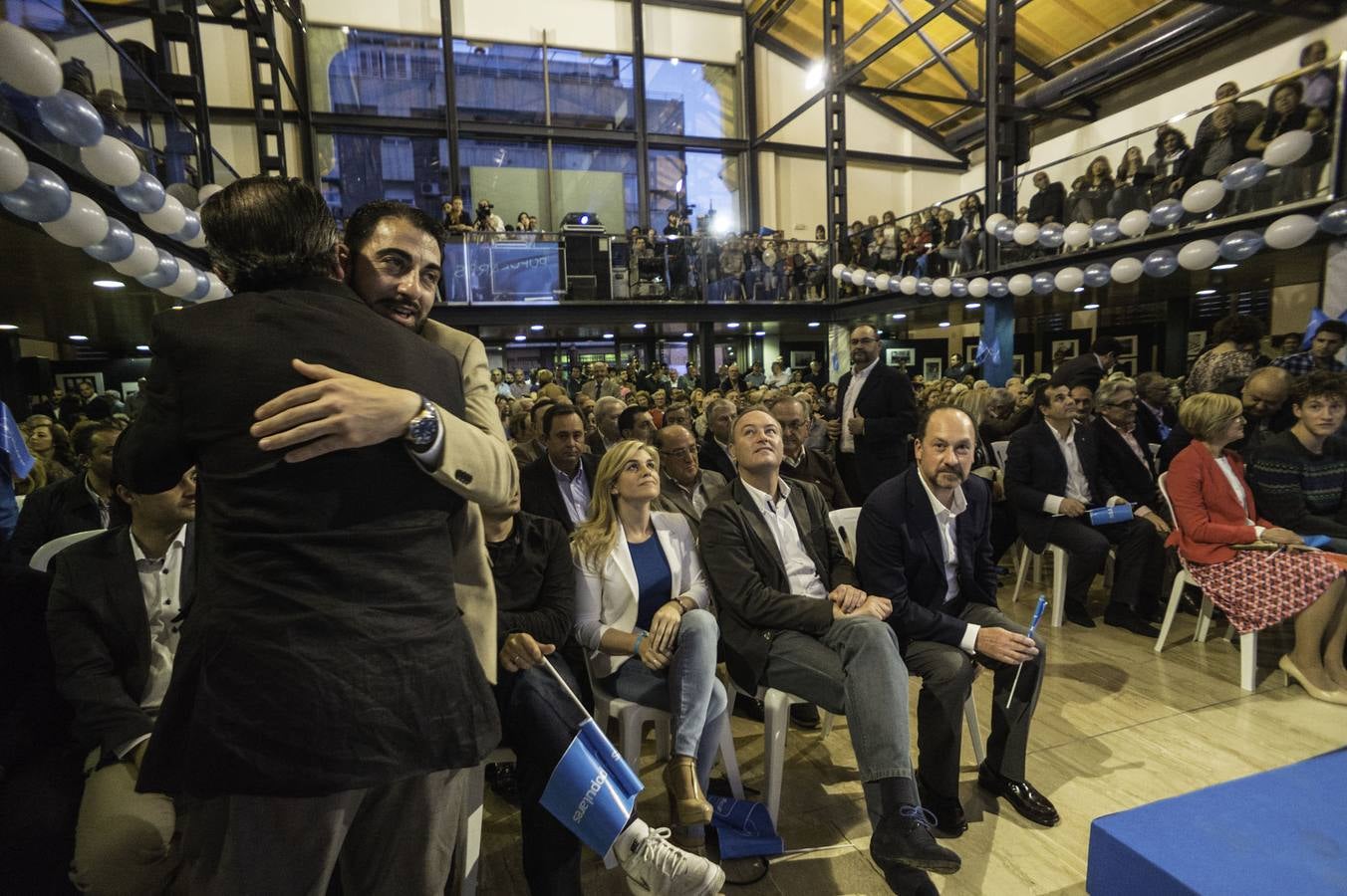 Bascuñana dibuja en su presentación la ciudad que el PP quiere y pide ayuda a Valencia para conseguirla