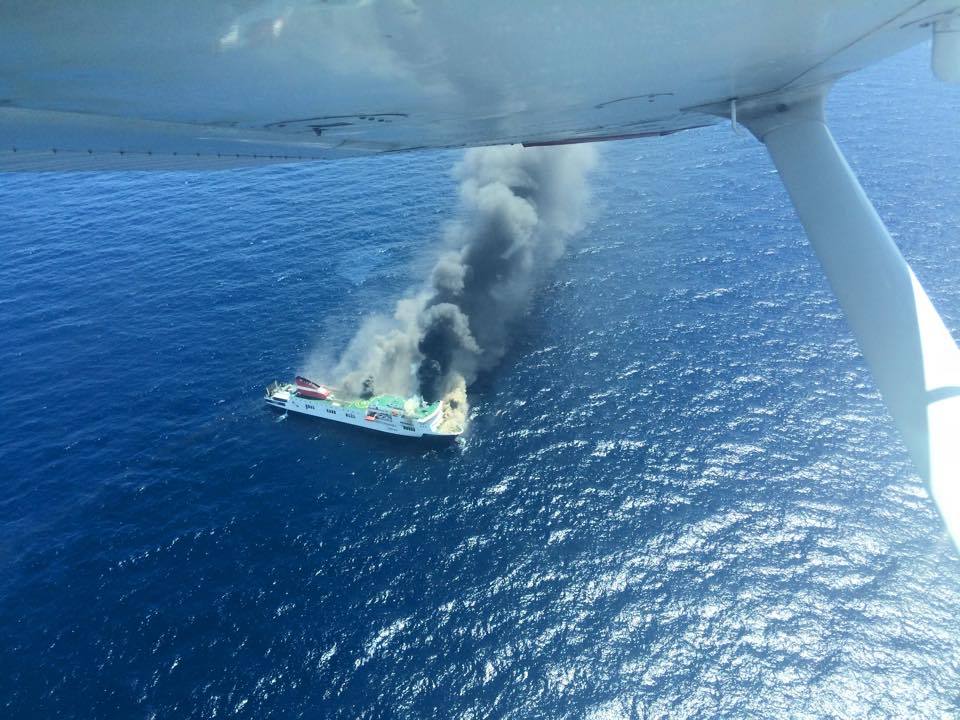 Evacuado un ferry por un incendio que hacía la ruta Palma-Valencia