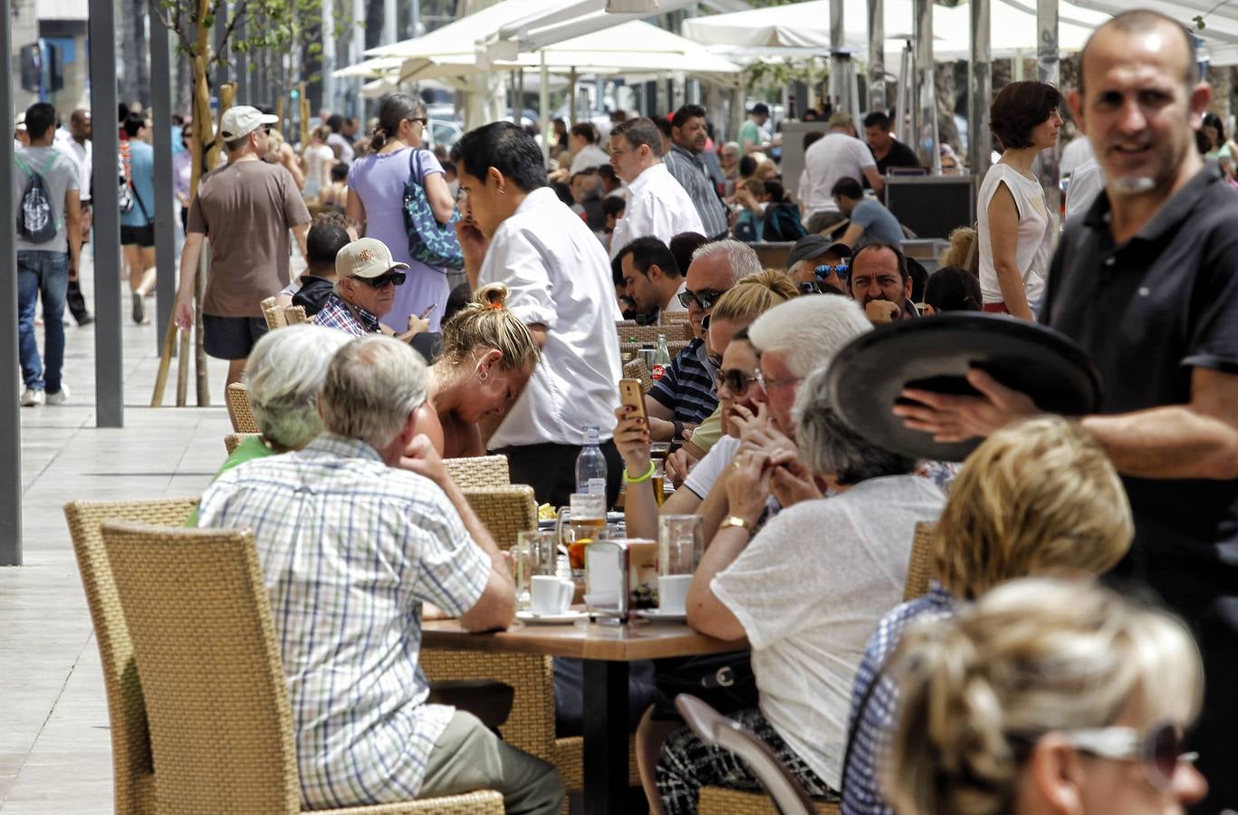 Llegan los turistas a la ciudad