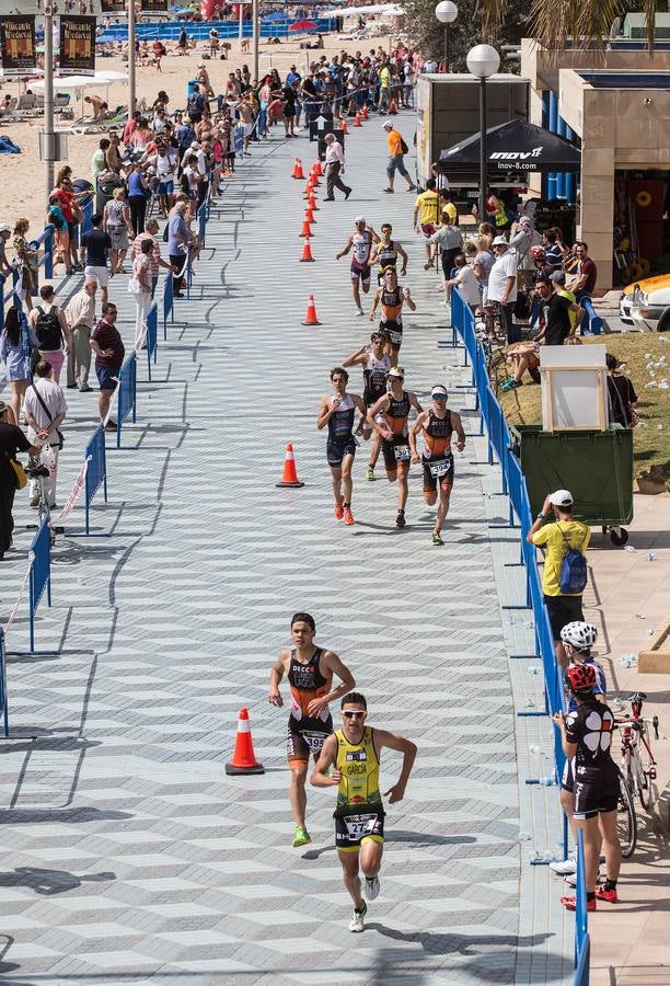 El Triatlón TriWhite llega a Alicante