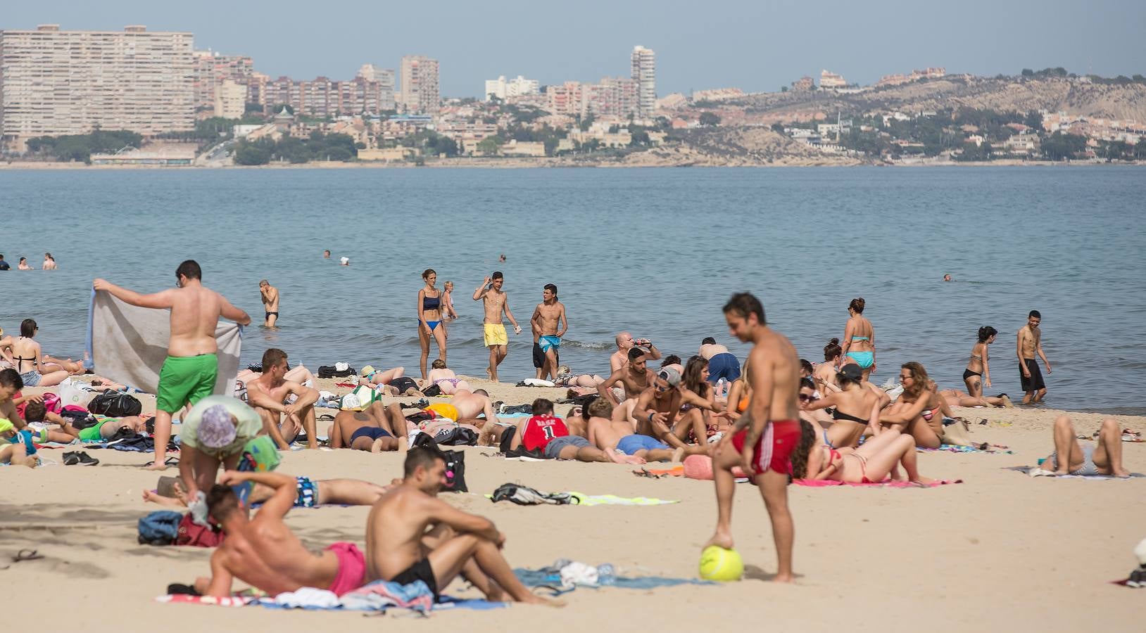 Alicante alcanza los 36 grados