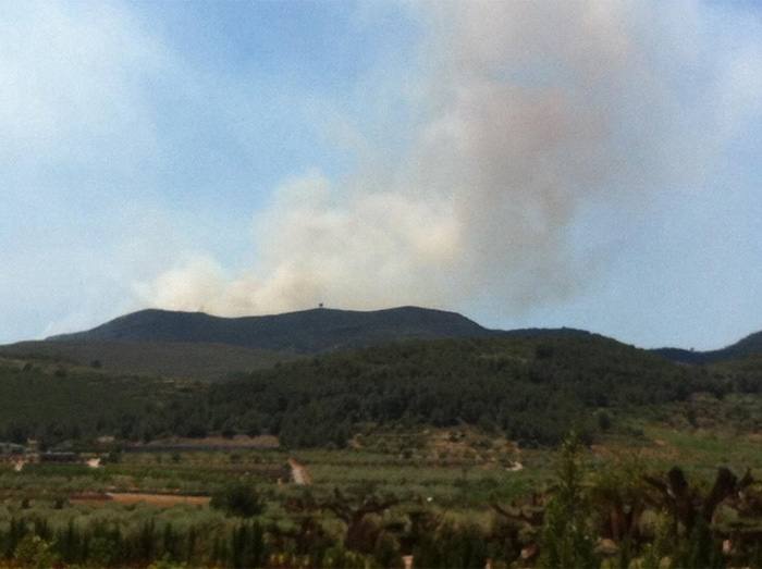 Un incendio en Segorbe amenaza a los montes valencianos