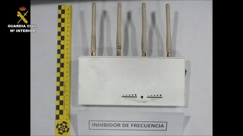 Desarticulan un grupo criminal especializado en el robo de vehículos de alta gama