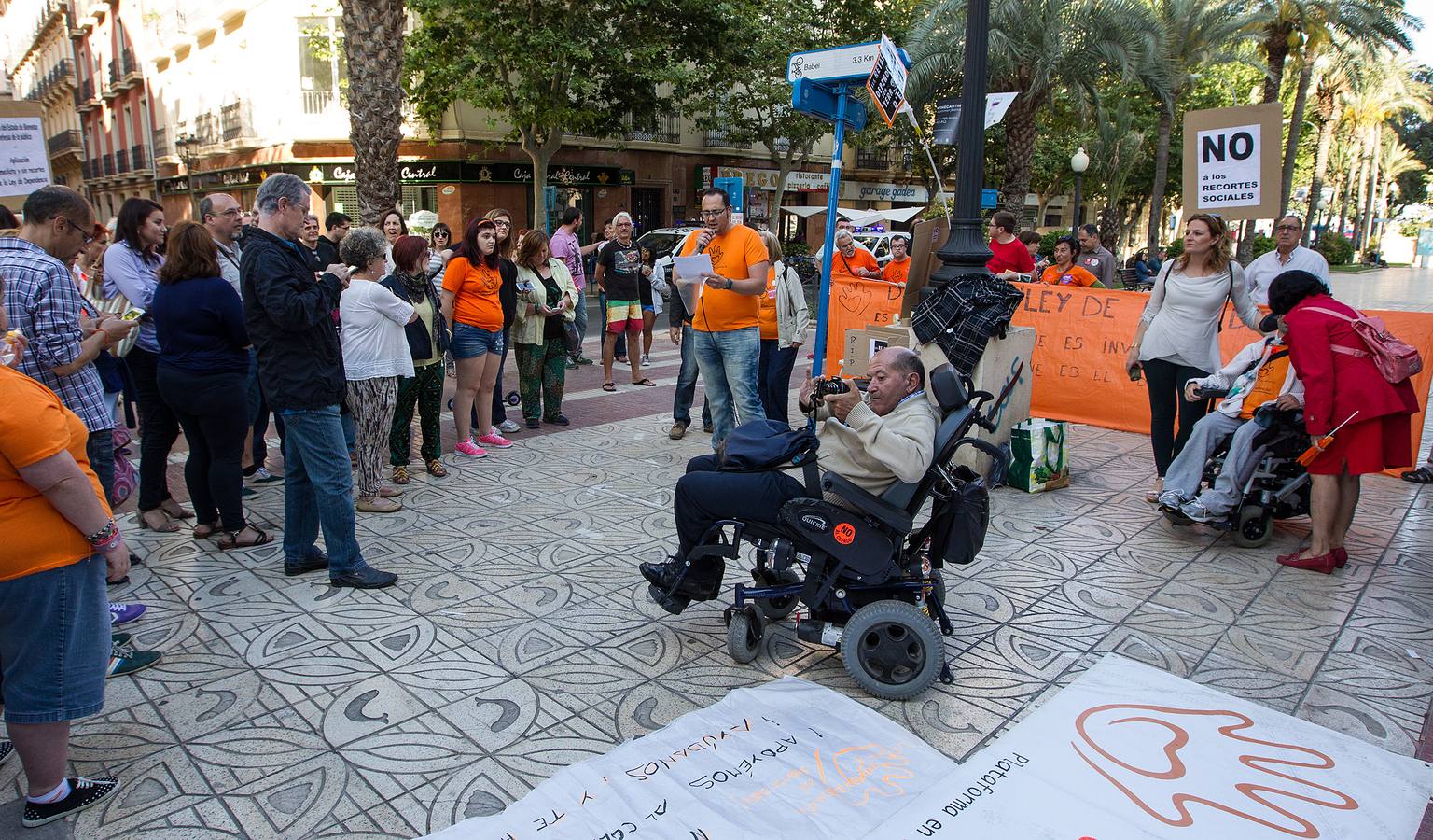 Concentración en defensa de la Ley de Dependencia