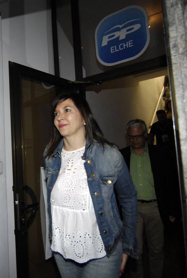 Noche electoral en la sede del PP de Elche