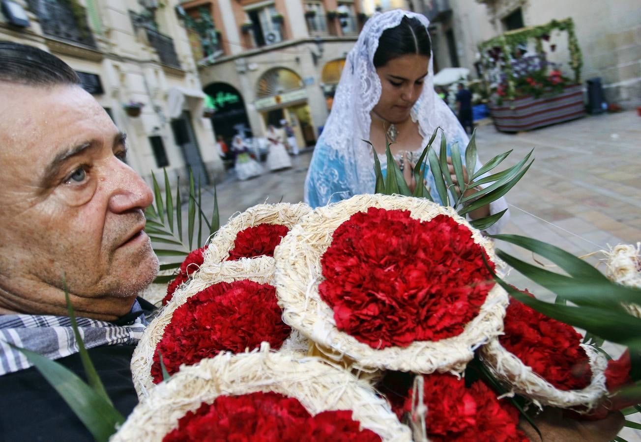 Segunda jornada de la ofrenda floral de Hogueras 2015