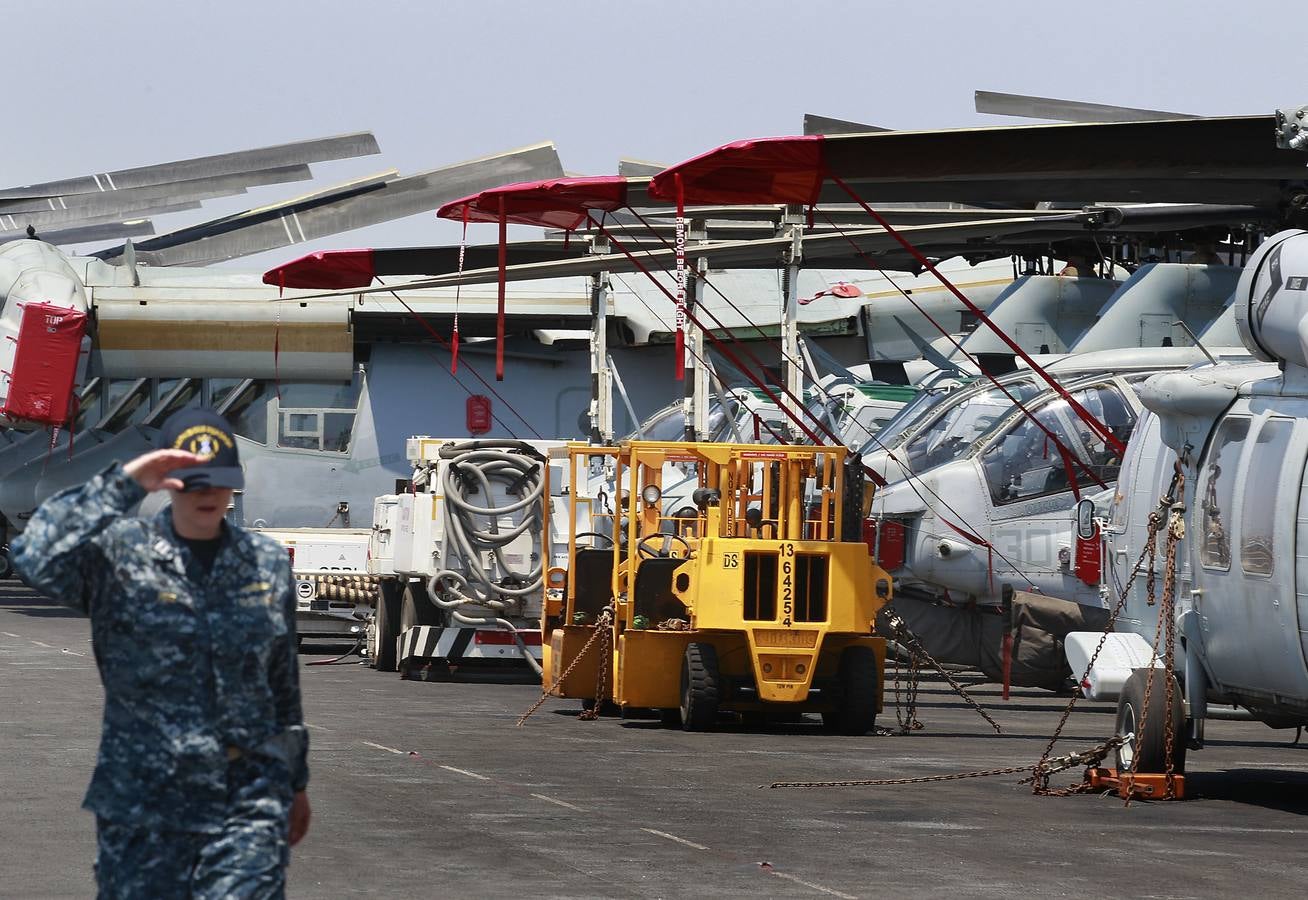 El portaaviones Iwo Jima, en Valencia