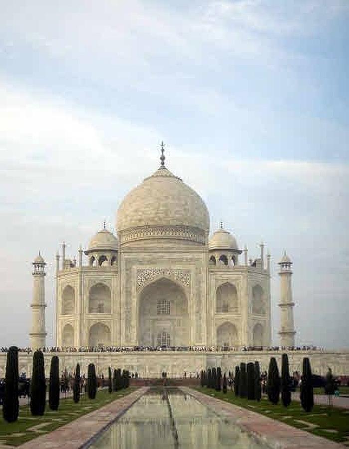 Taj Mahal, en Agra (India), una de las siete maravillas del mundo.. 