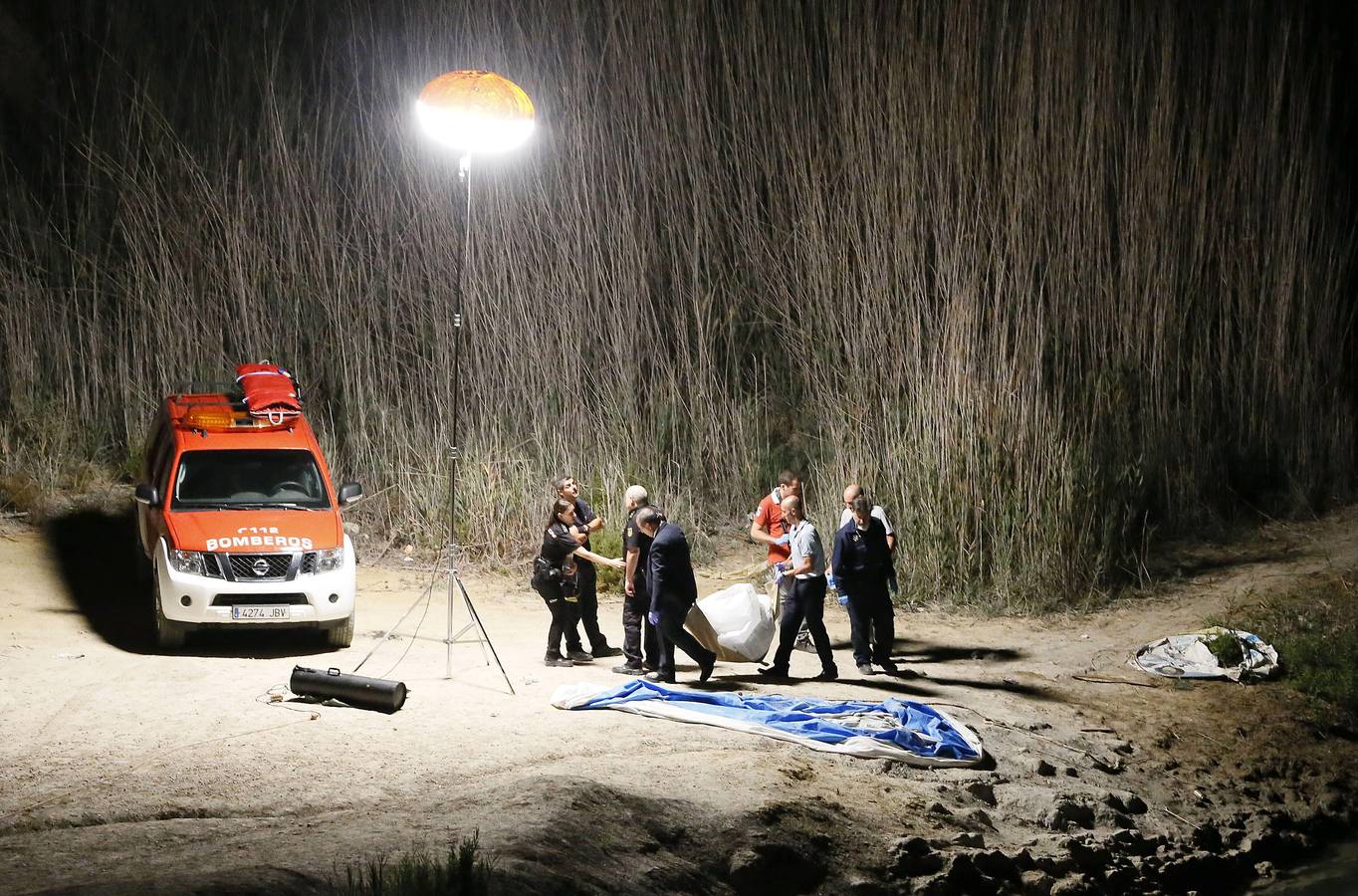 Hallan tres maletas con restos humanos descuartizados en las lagunas de Rabasa