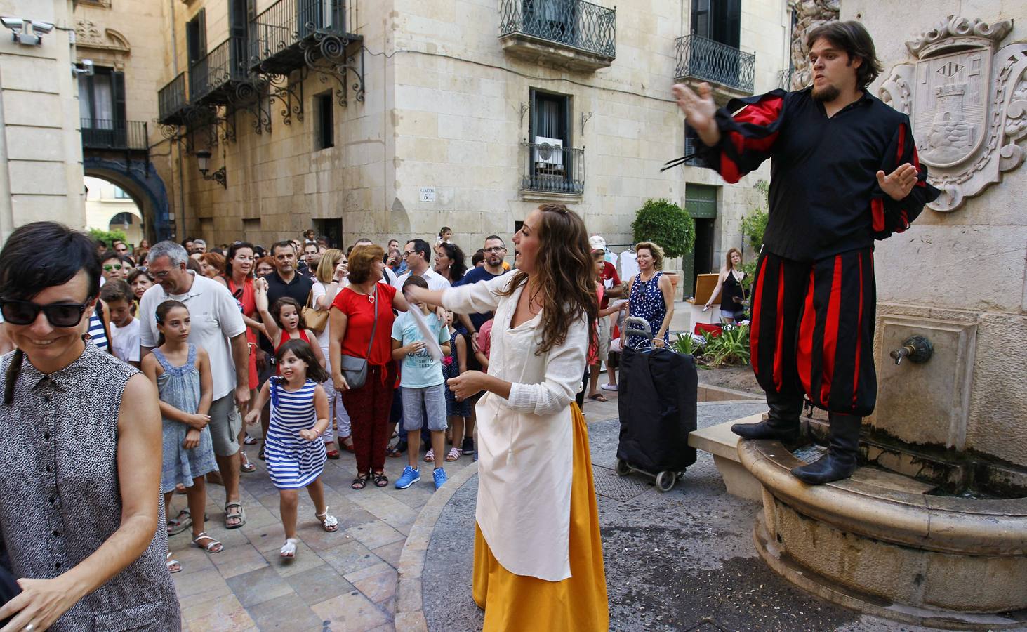 La &#039;Noche en Blanco&#039; llena los museos de gente