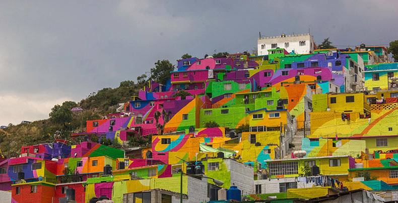 México contratra a unos artistas urbanos para pintar más de 200 casas y unir la comunidad