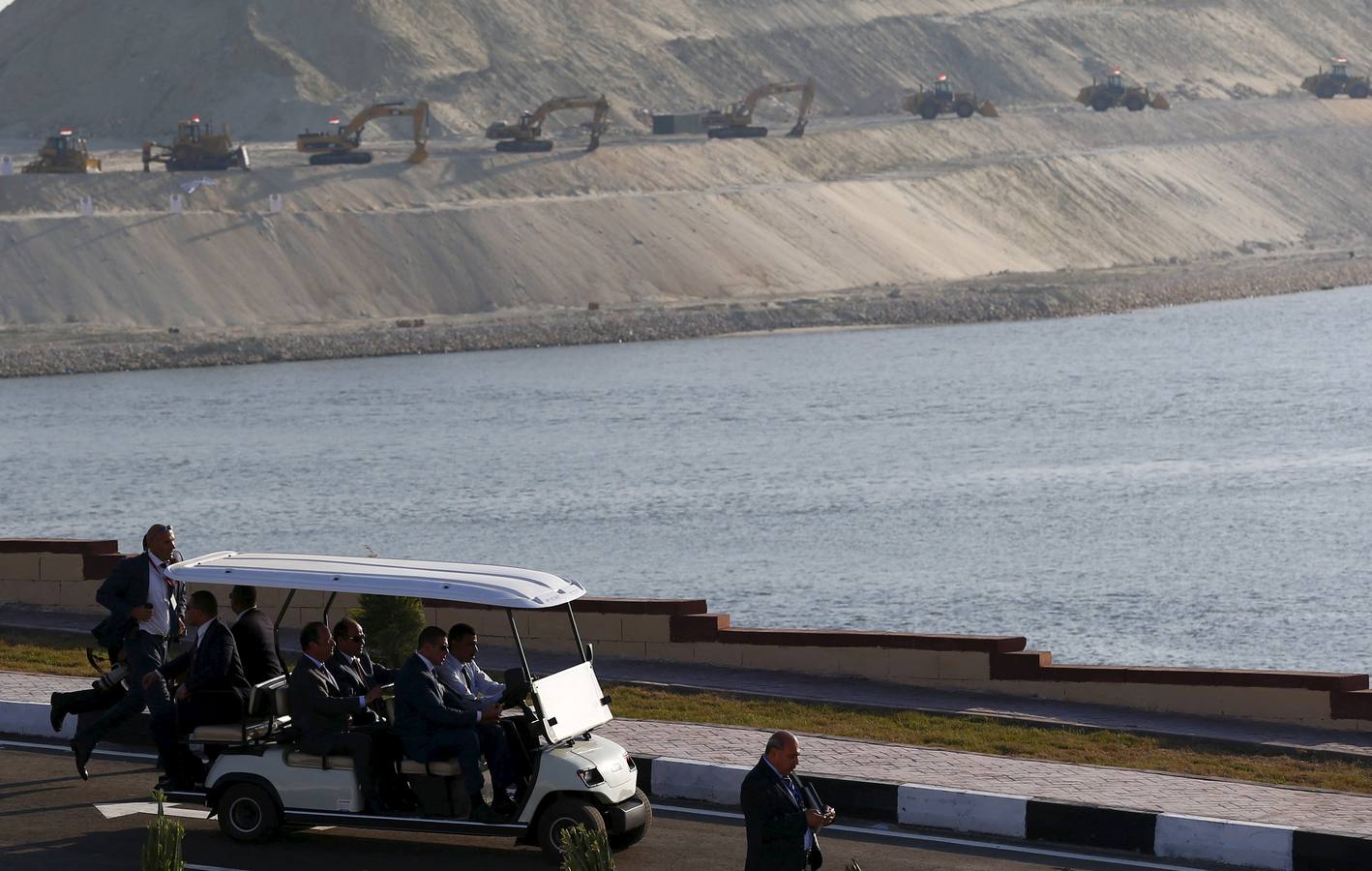 Inauguración del canal de Suez