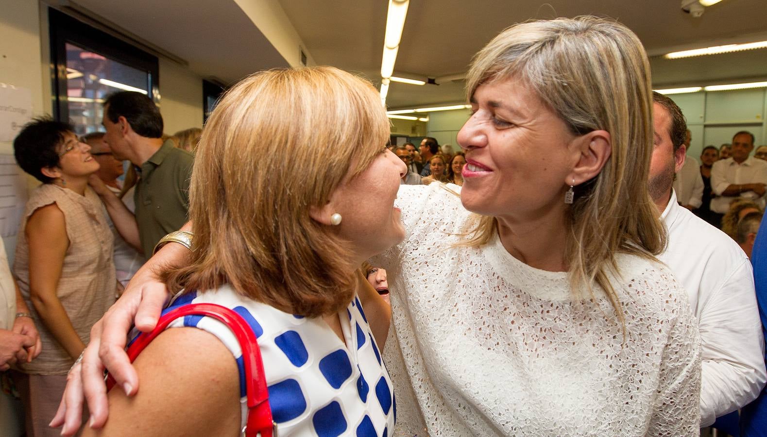 Fernando Martínez-Maíllo e Isabel Bonig participan en un acto del PP alicantino