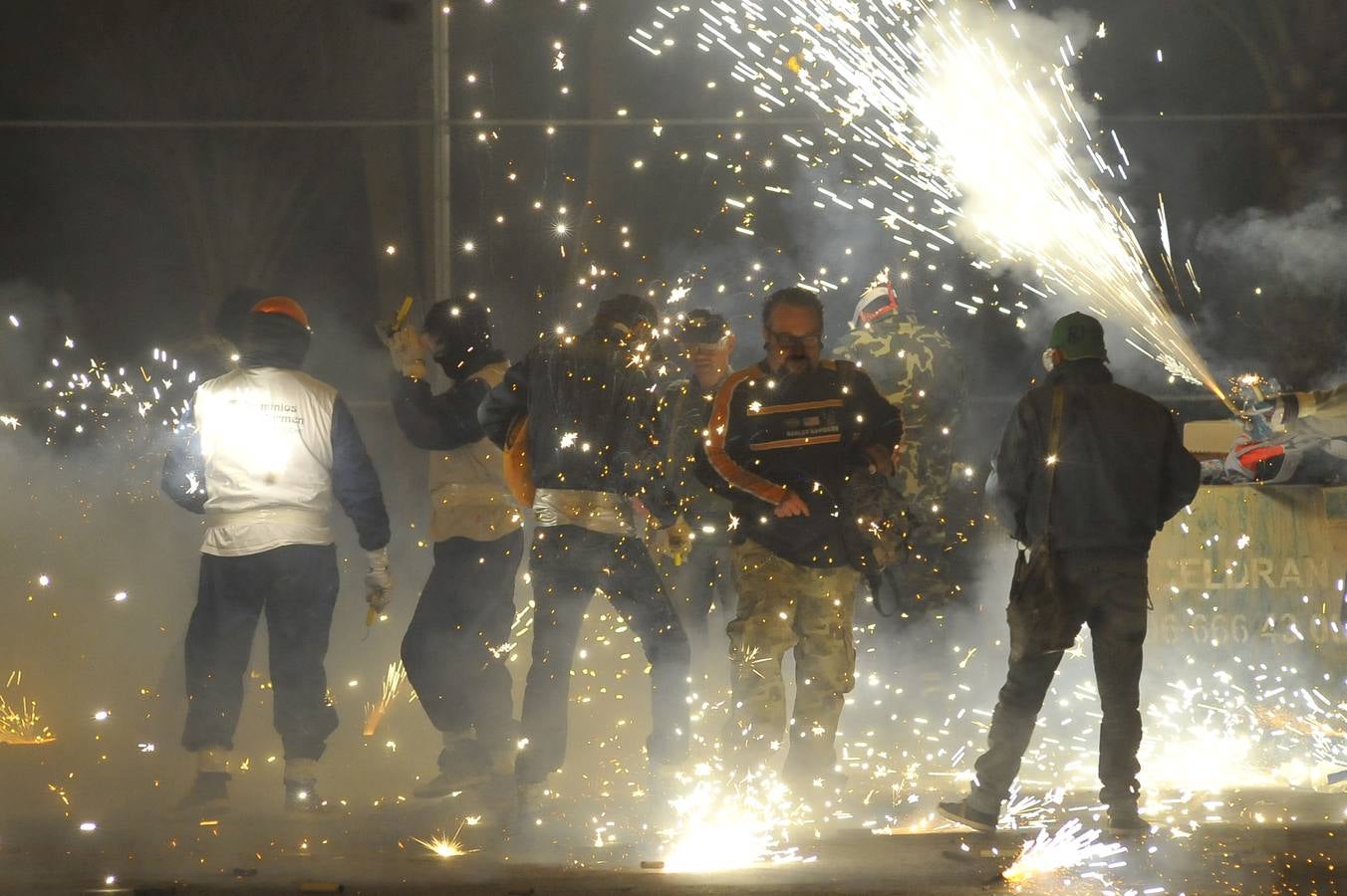 La Nit de l&#039;Albà ilumina Elche