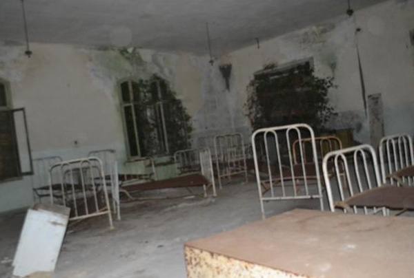 7. Hospital Isla Poveglia (Italia). 