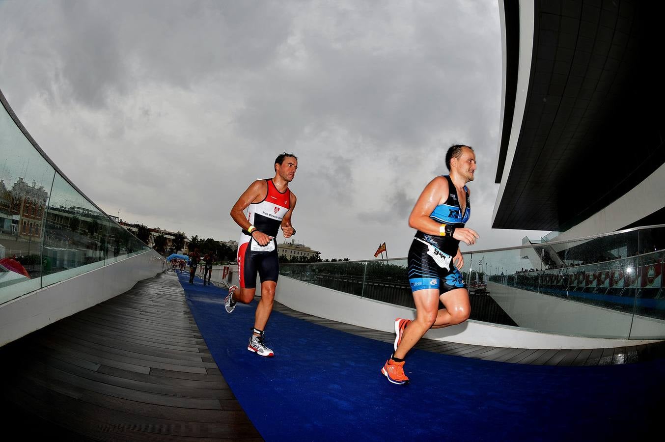 Búscate en Valencia Triatlón