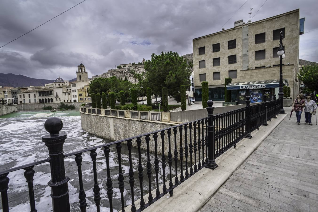 Medio Ambiente pide a la CHS información sobre el vertido al río