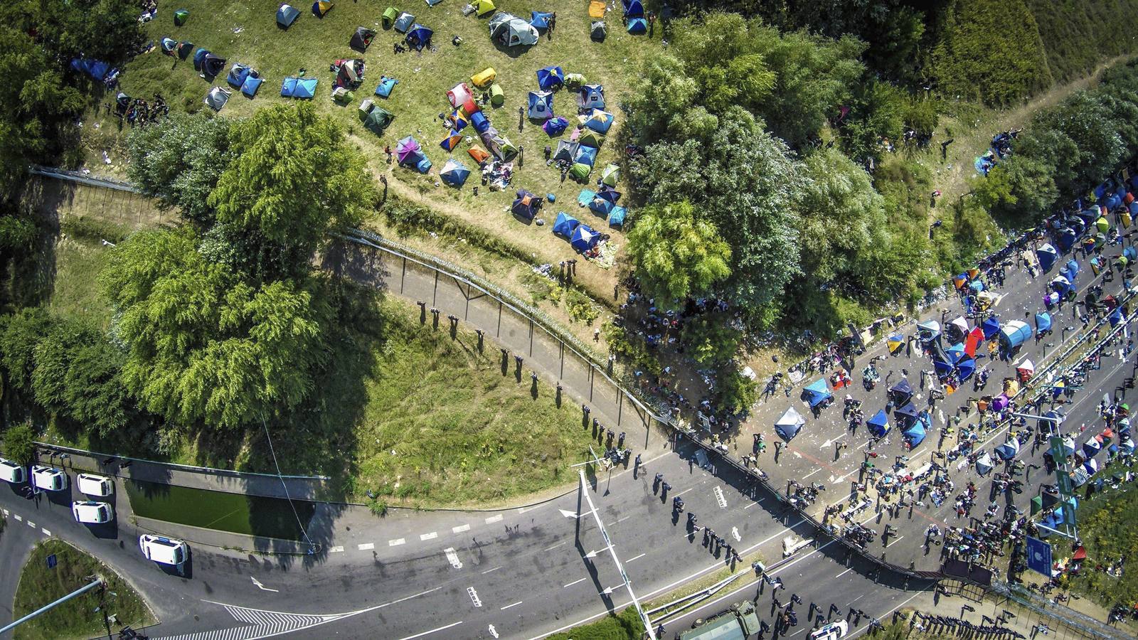 Hungría, desbordada ante la llegada de refugiados