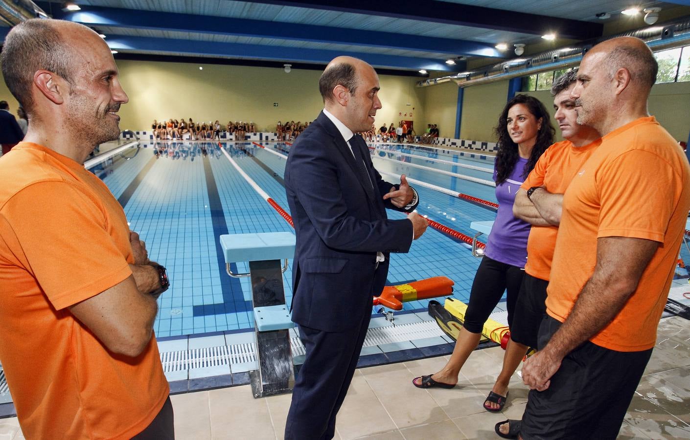 Abren la piscina de la Vía Parque cuatro años después de acabarla