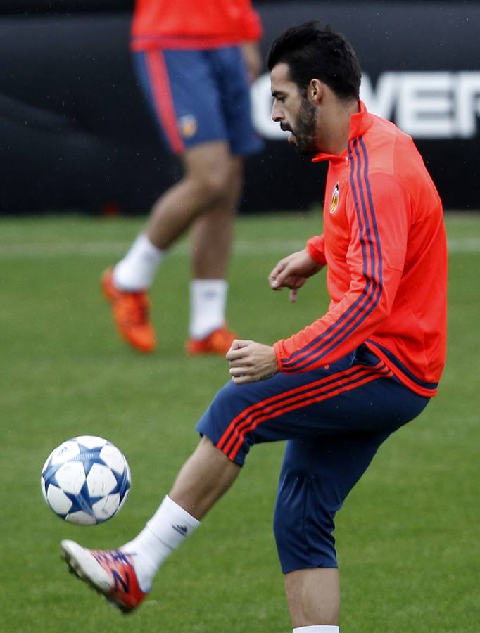 El Valencia prepara el partido de Champions contra el Gent