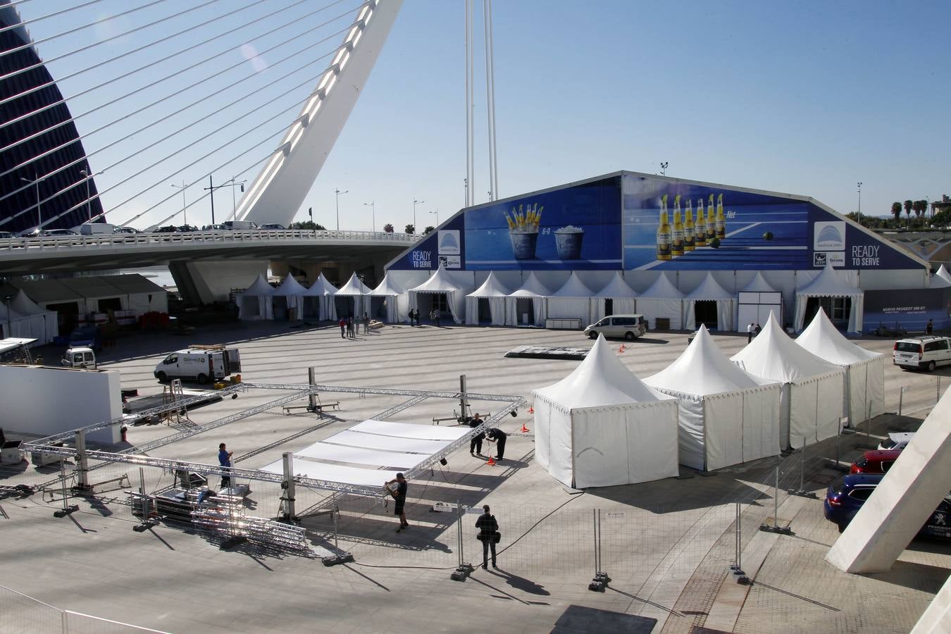 El Open de Tenis de Valencia, en pleno montaje