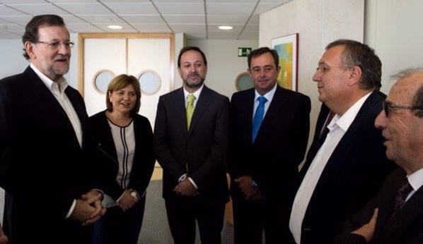 Rajoy entrena en Alicante y se reúne con los regantes de la provincia