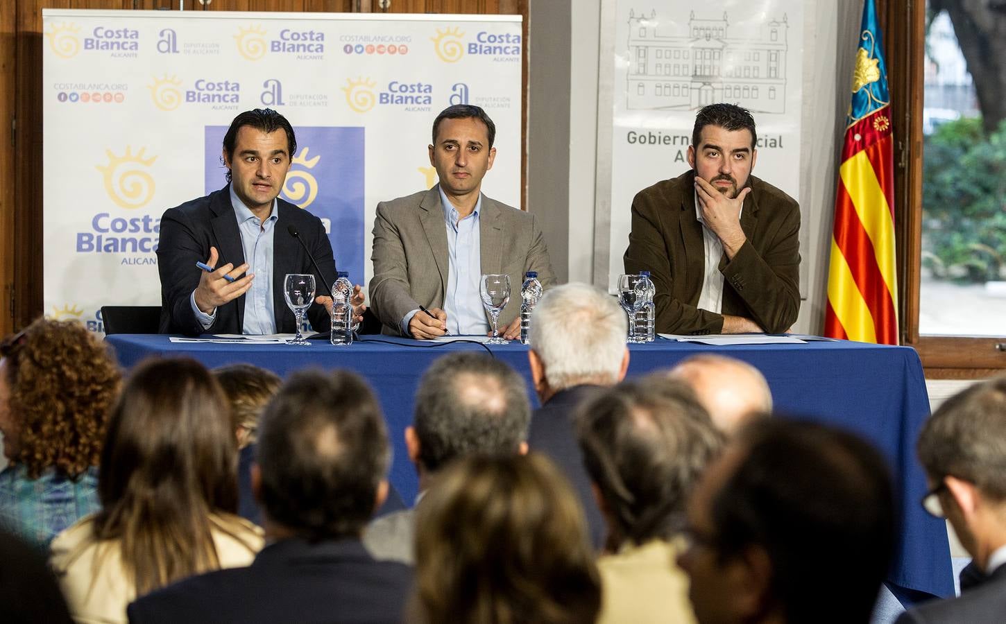 César Sánchez y Eduardo Dolón presentan en la Diputación la herramienta digital CostaBlancaPro