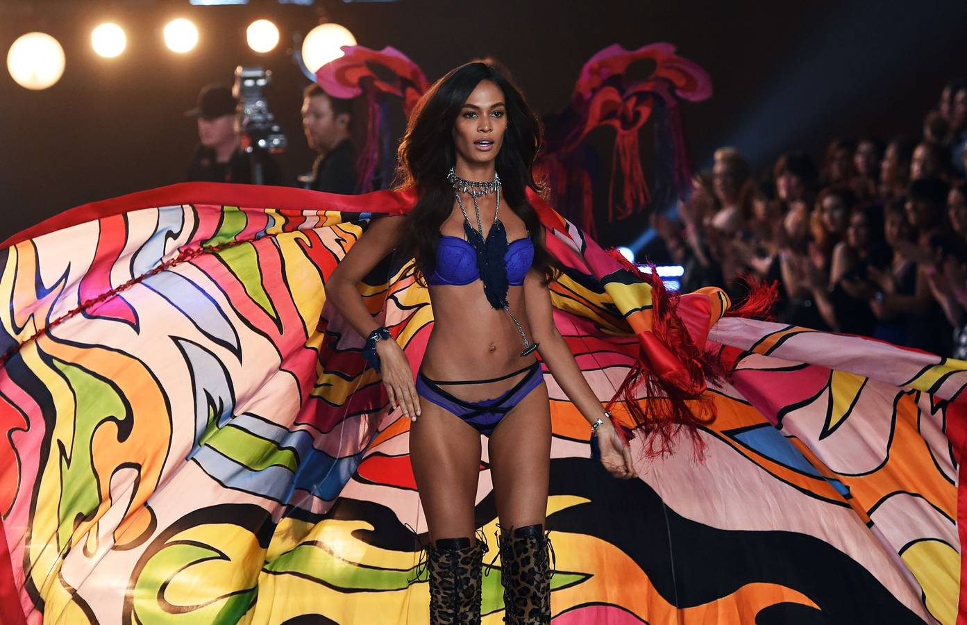 La modelo Joan Smalls, durante el desfile de Victoria's Secret.