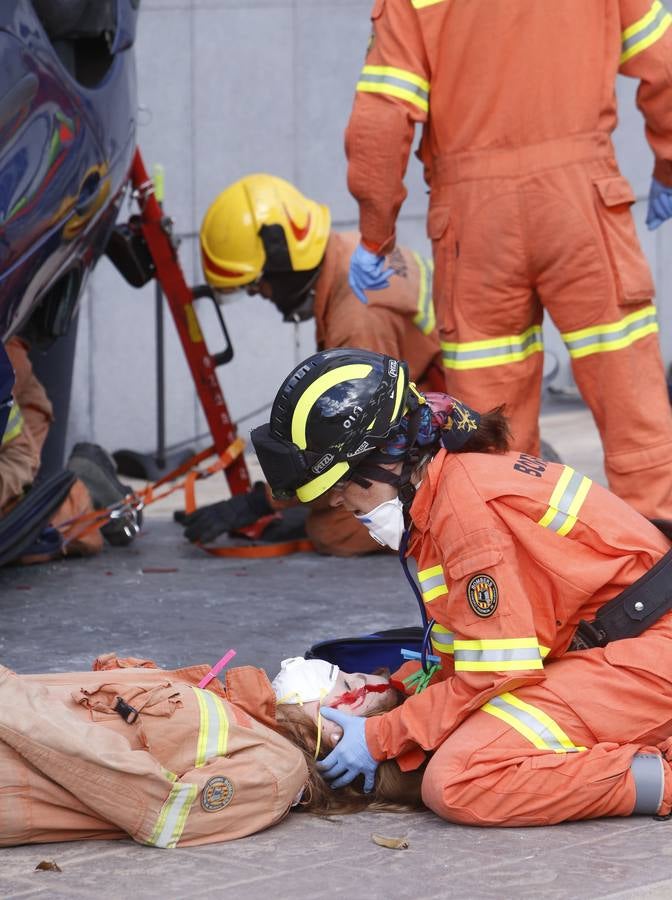 El Colegio de Médicos de Valencia acoge un simulacro de terremoto en la ciudad