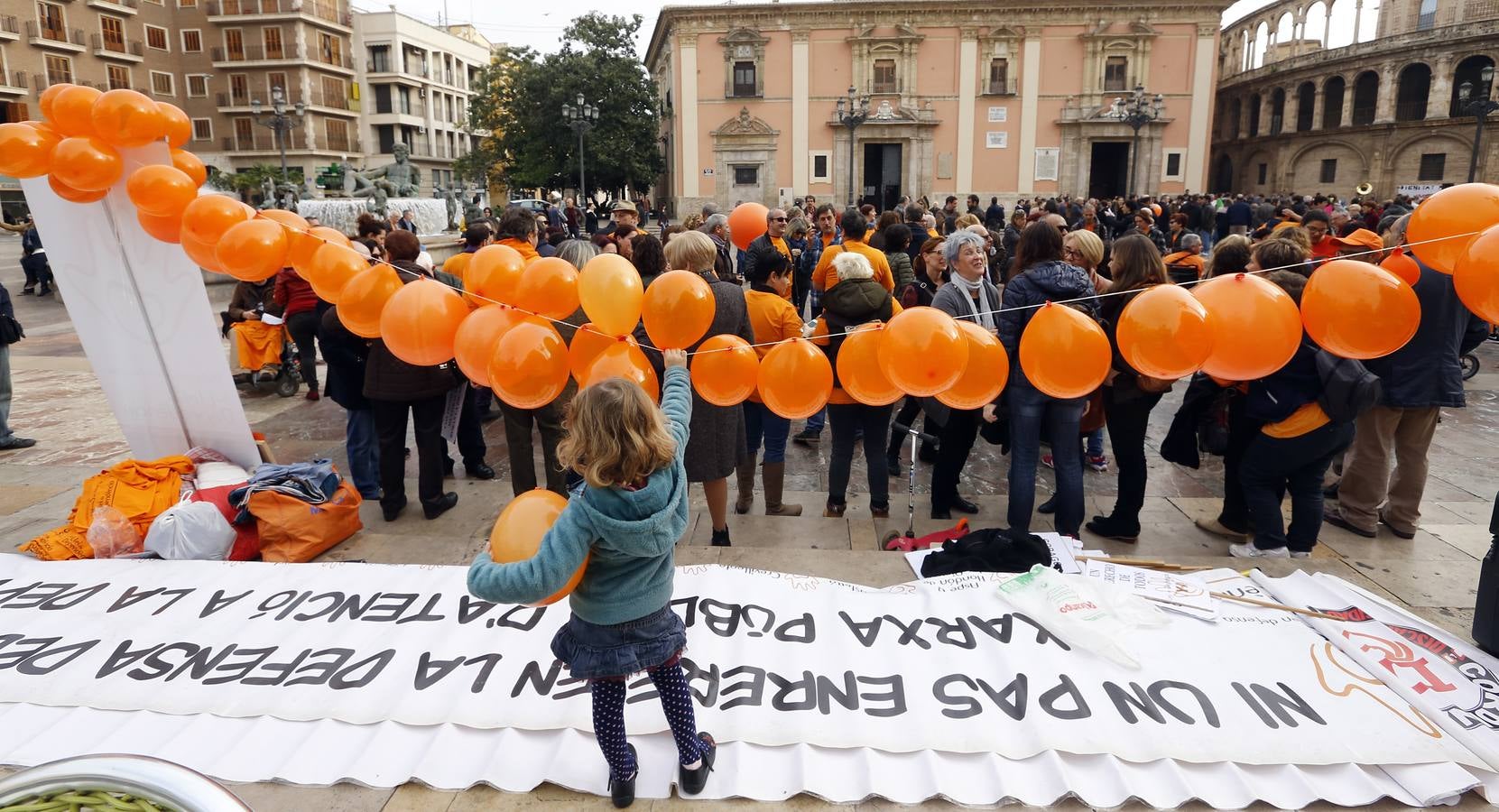 Los dependientes reivindican la aplicación de la ley y la recuperación de derechos