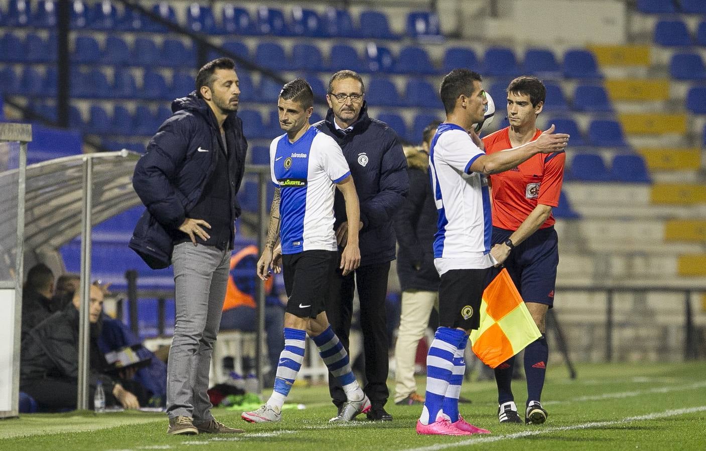 El Hércules gana en casa con lo justo