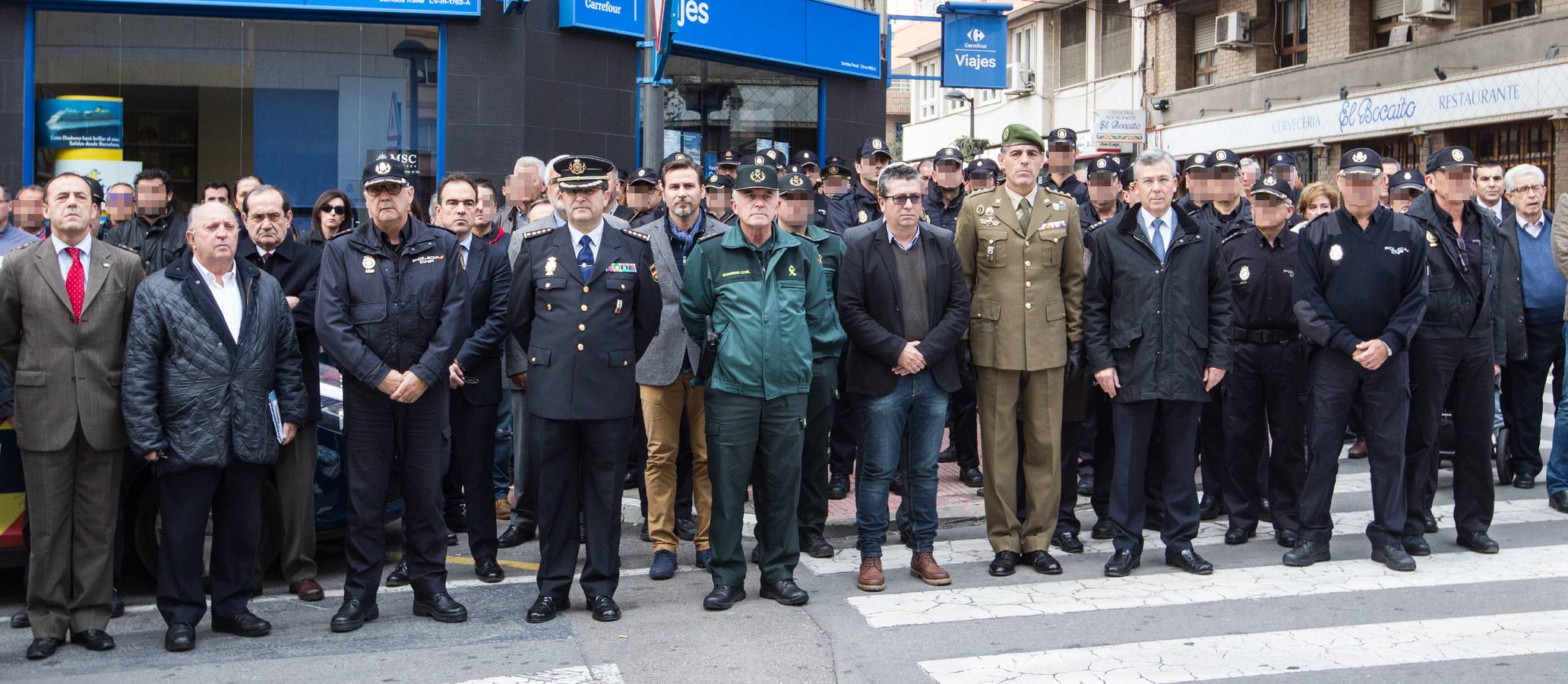 Homenaje a las víctimas del atentado de Kabul