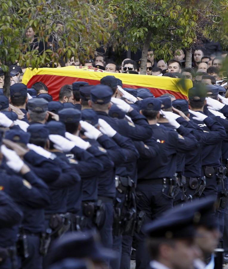 Funeral por los dos policías asesinados en Kabul