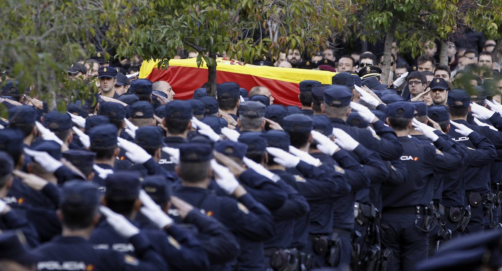 Funeral por los dos policías asesinados en Kabul