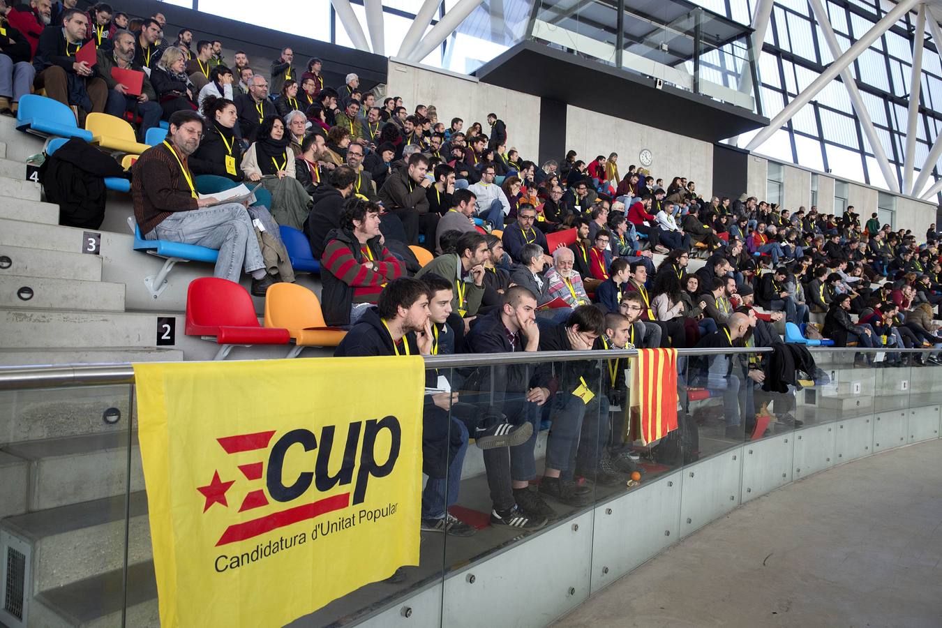 La CUP vota en asamblea si inviste a Artur Mas