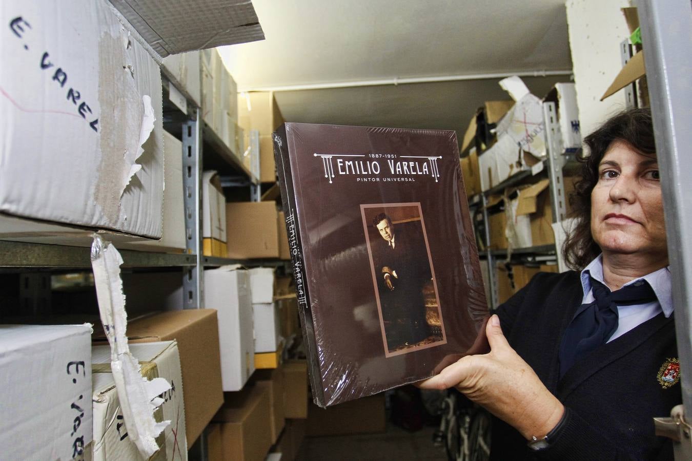 Cultura encuentra más de 32.000 libros amontonados en el sótano de la Concejalía en Alicante