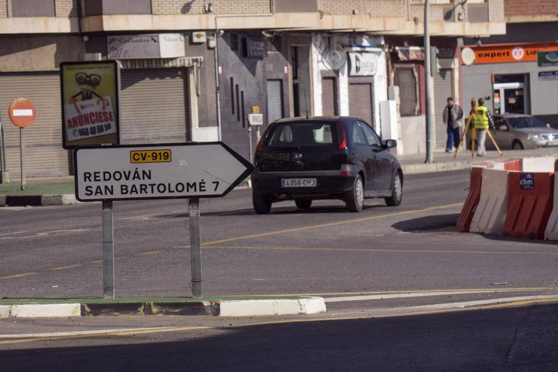 La construcción de una nueva rotonda mejorará la seguridad vial de la CV-900