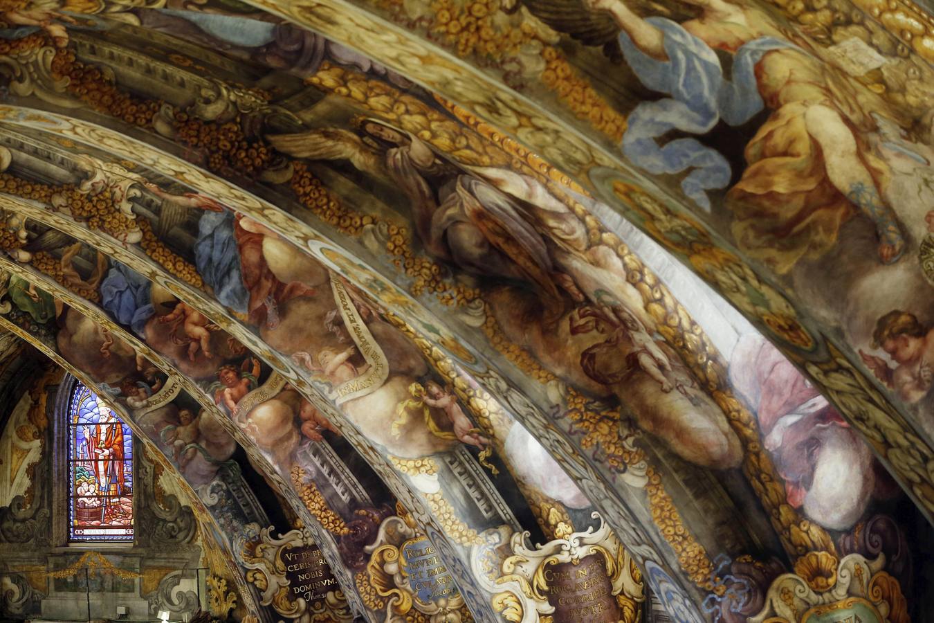 Restauración de los frescos de la iglesia de San Nicolás