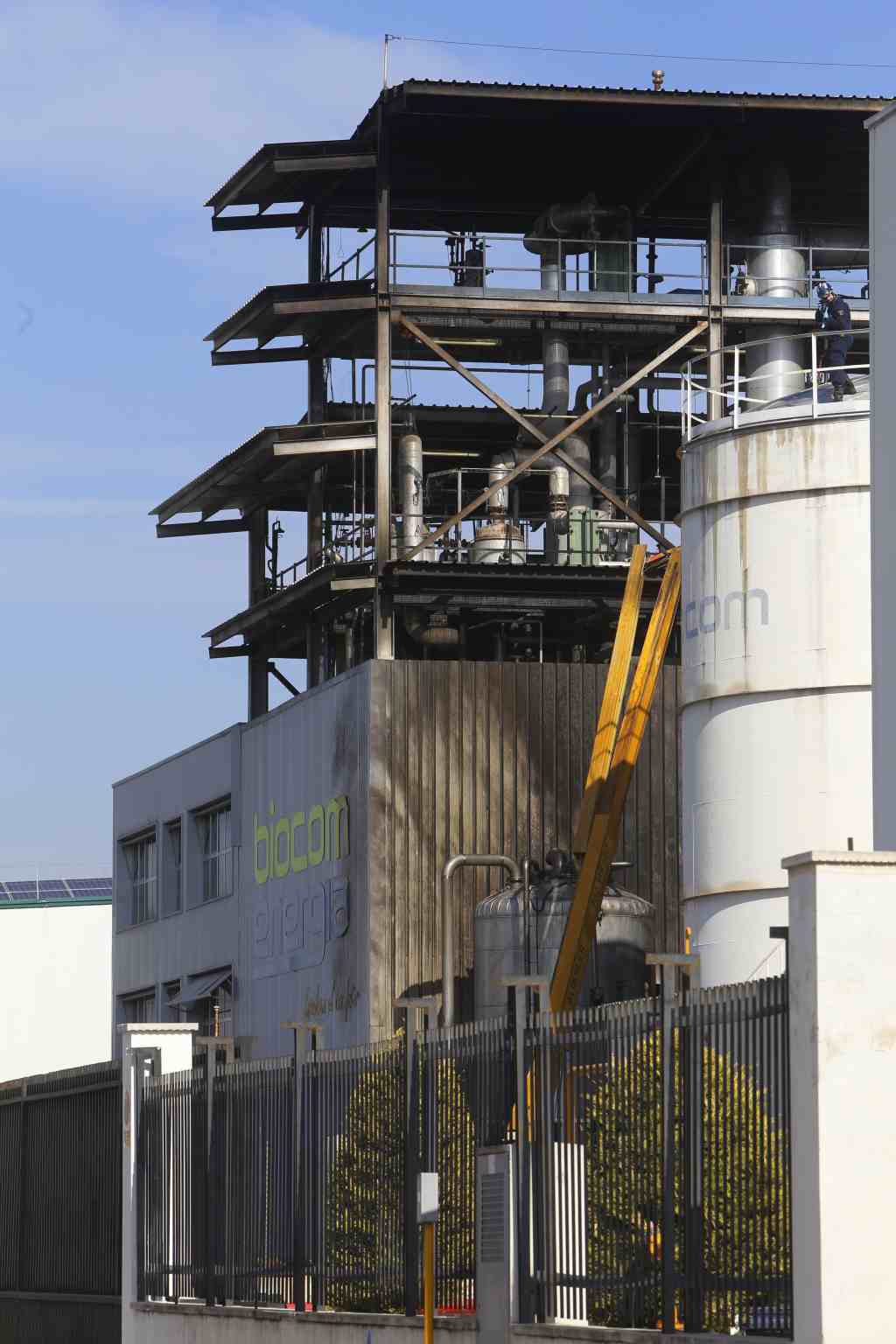 Dos fallecidos en la explosión en una empresa de biodiésel de Algemesí