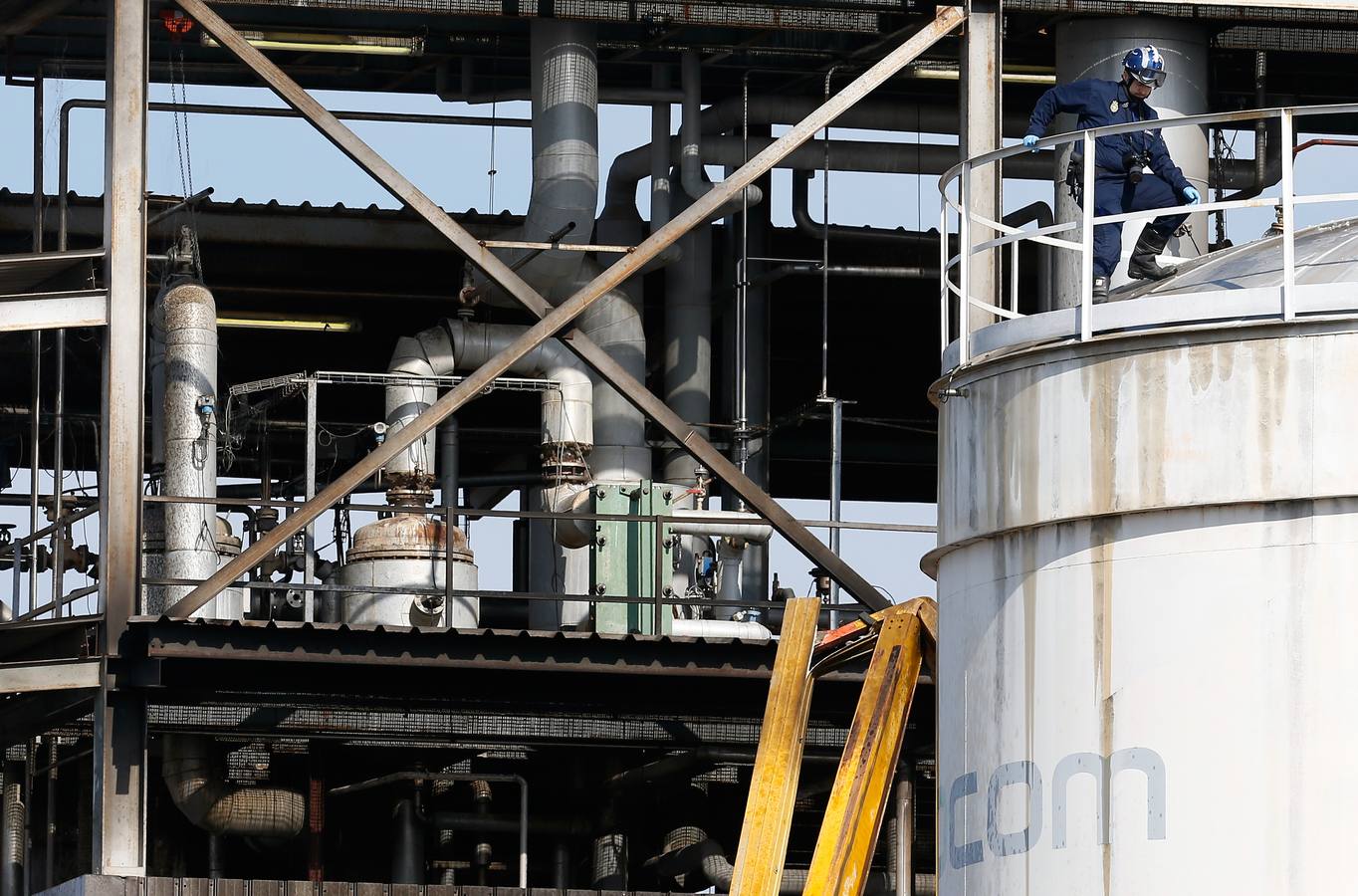 Dos fallecidos en la explosión en una empresa de biodiésel de Algemesí