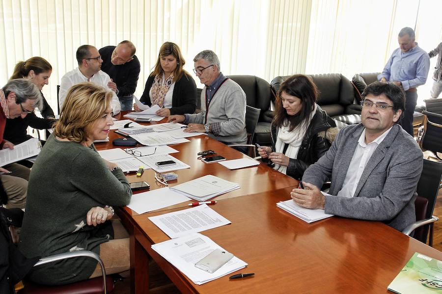 El concejal de Recursos Humanos, Carlos Giménez, se reúne con Pavón