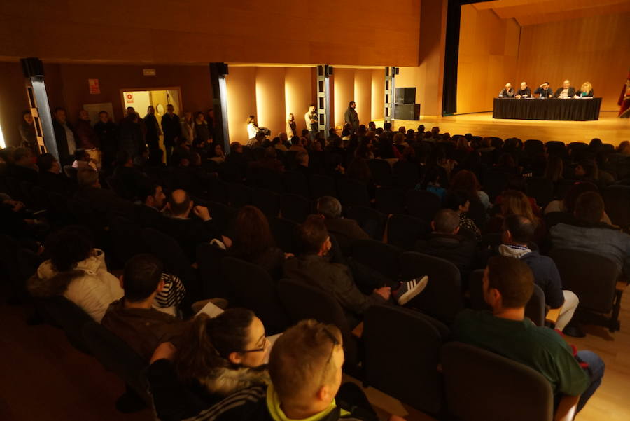 Asamblea en los Moros y Cristianos de Orihuela