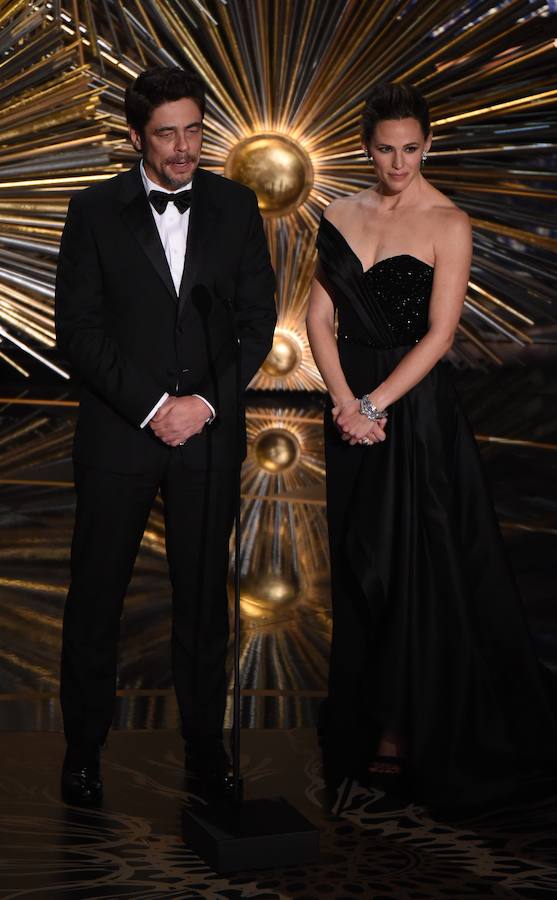 Benicio del Toro y Jennifer Garner han presentado a algunos de los nominados.