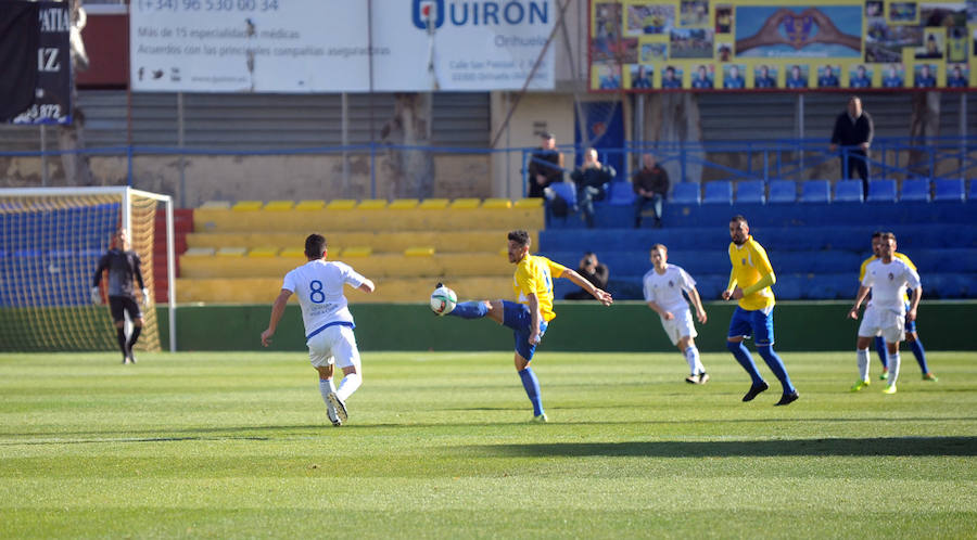 El Orihuela asalta al Torrevieja