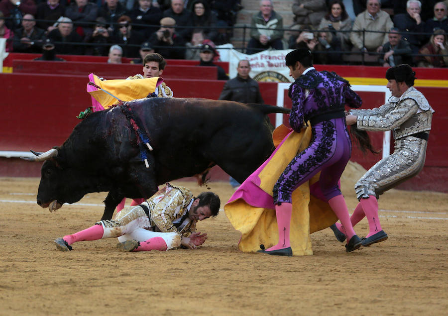 Fallas 2016: imágenes de la segunda corrida de la Feria de Fallas